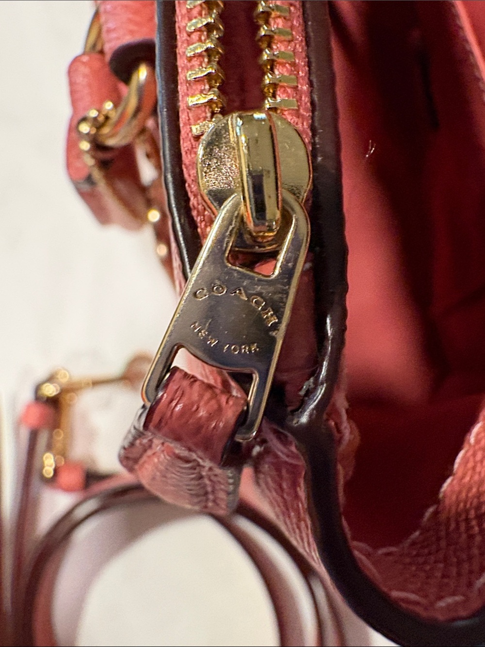 NWOT Coach Mini Surrey Carryall in Rose Petal Pink Satchel Crossbody F44962 - Picture 8 of 12
